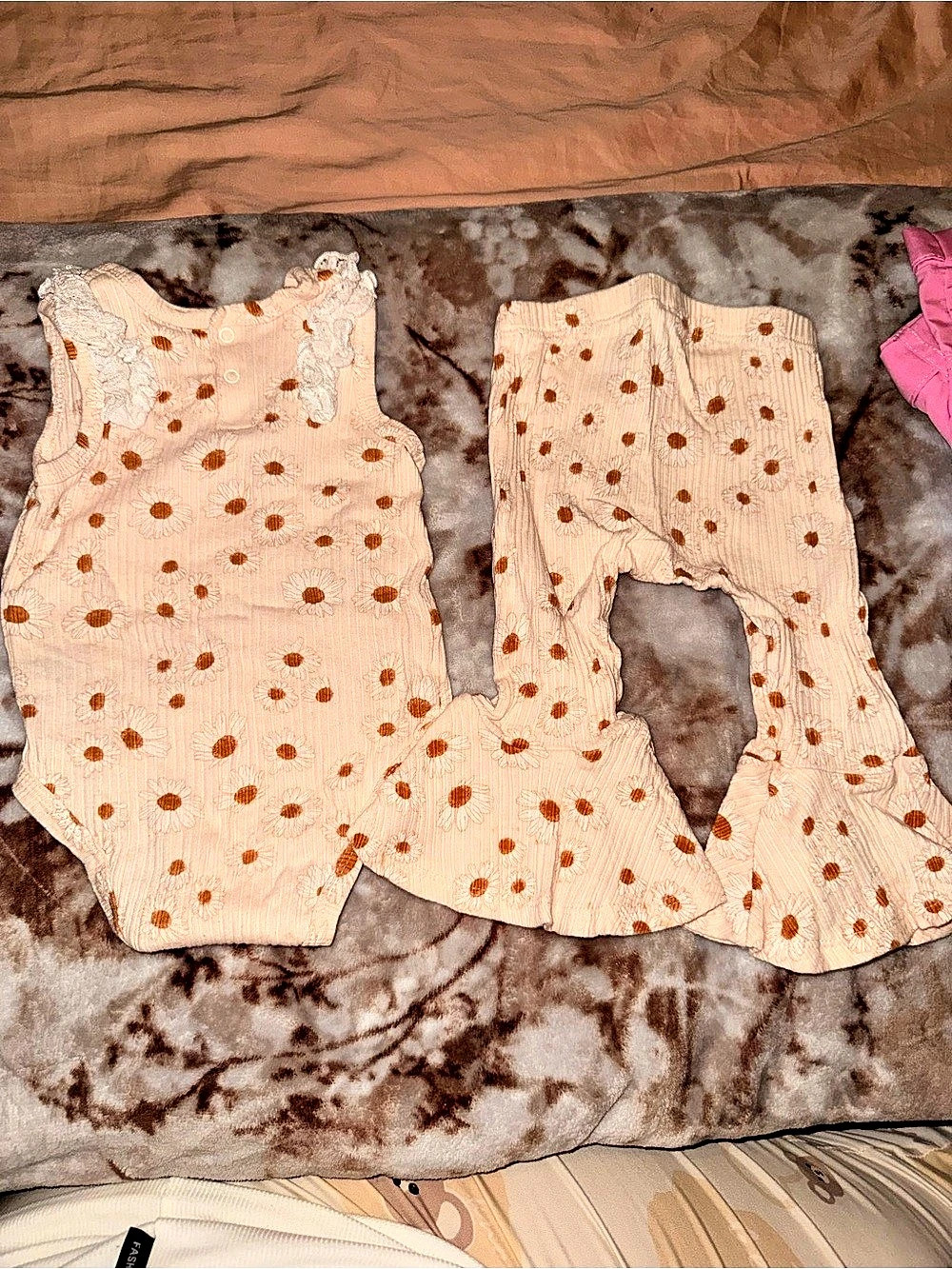 Rachel Zoe Baby 12M Pink Polka Dot Set Like New